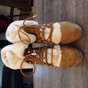 UnionBay Suede Like Faux Fur Trim Wedge Ankle Boots, Size 7